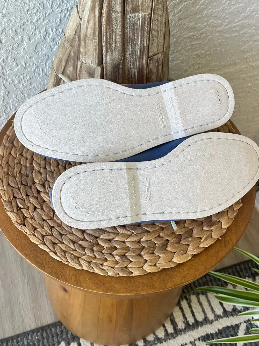 NWOT Sperry Gold Cup Authentic Original 2-Eye Boat Shoes Red White Blue Size 10